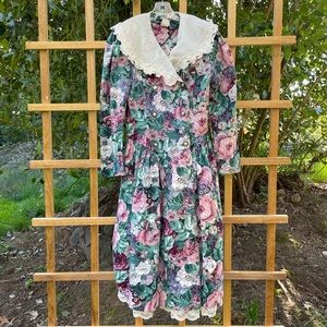 Vintage 90s Women’s 8 Floral Dress w/ Collar